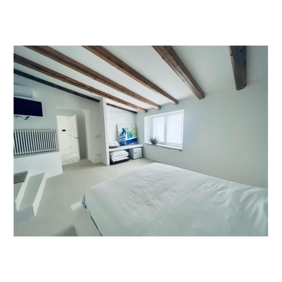 Hydria Guest House Art Gallery Acquaviva delle Fonti Luaran gambar