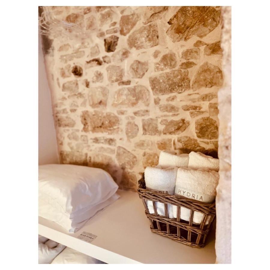 Hydria Guest House Art Gallery Acquaviva delle Fonti Luaran gambar