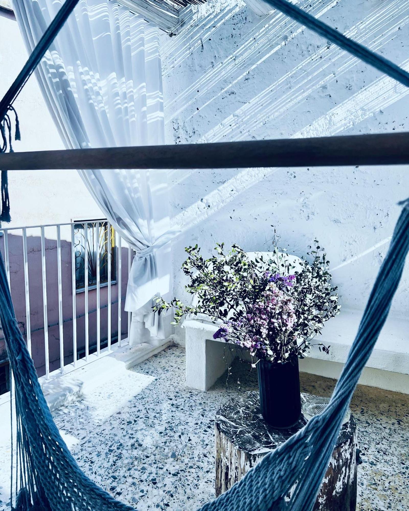 Hydria Guest House Art Gallery Dimora D Artista Con Terrazza E Vasca Idromassaggio Nel Cuore Del Borgo Antico Artists Home With Terrace And Jacuzzi In The Heart Of The Old Town Acquaviva delle Fonti Luaran gambar