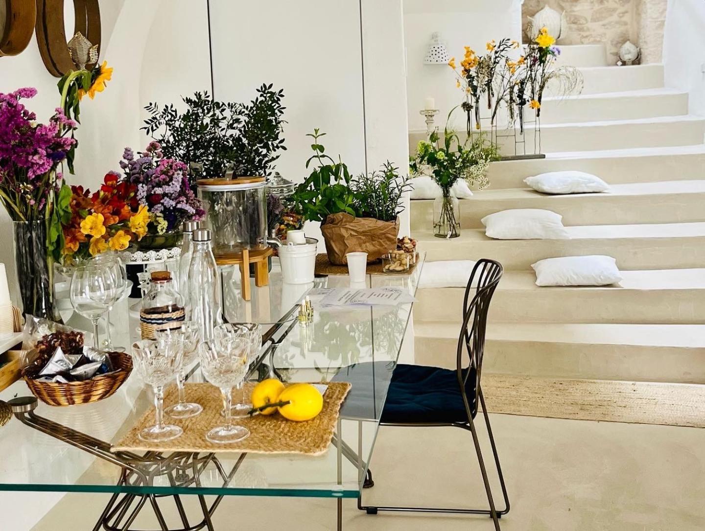 Hydria Guest House Art Gallery Dimora D Artista Con Terrazza E Vasca Idromassaggio Nel Cuore Del Borgo Antico Artists Home With Terrace And Jacuzzi In The Heart Of The Old Town Acquaviva delle Fonti Luaran gambar