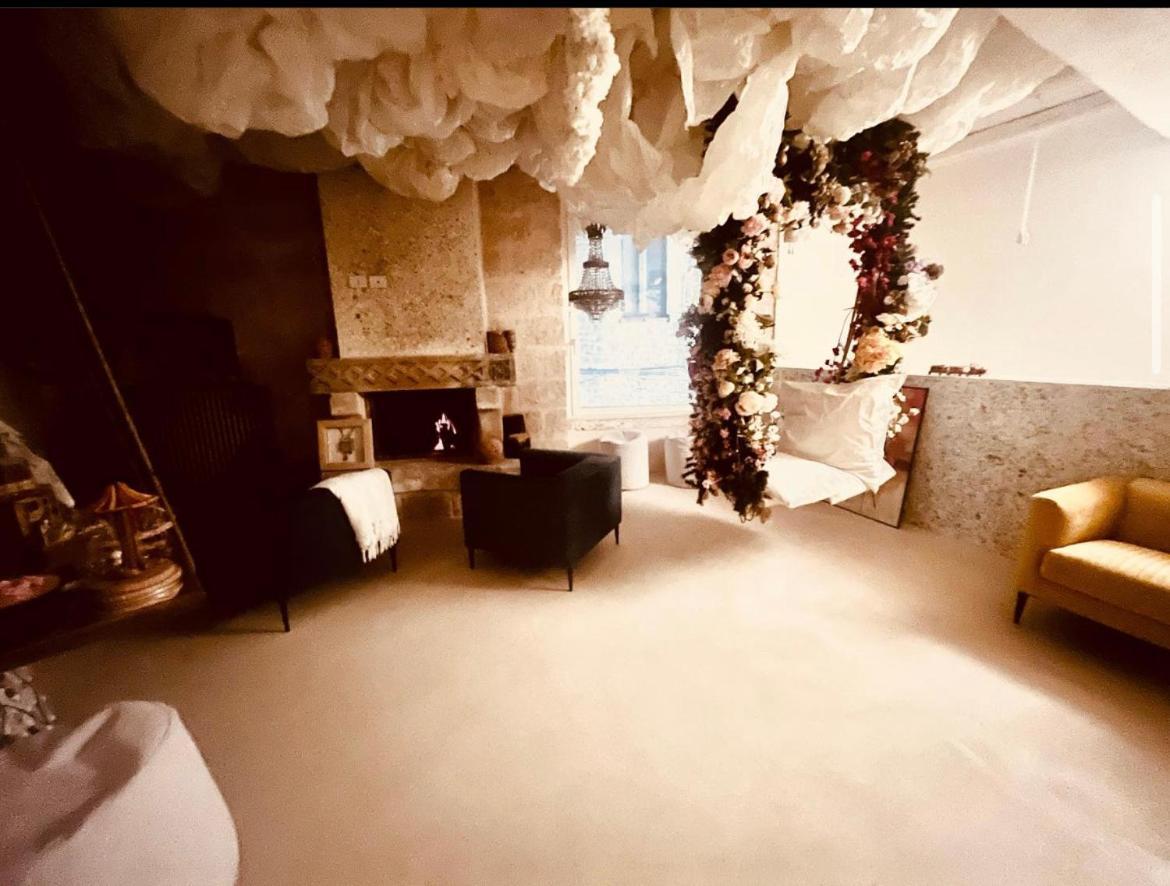 Hydria Guest House Art Gallery Acquaviva delle Fonti Luaran gambar