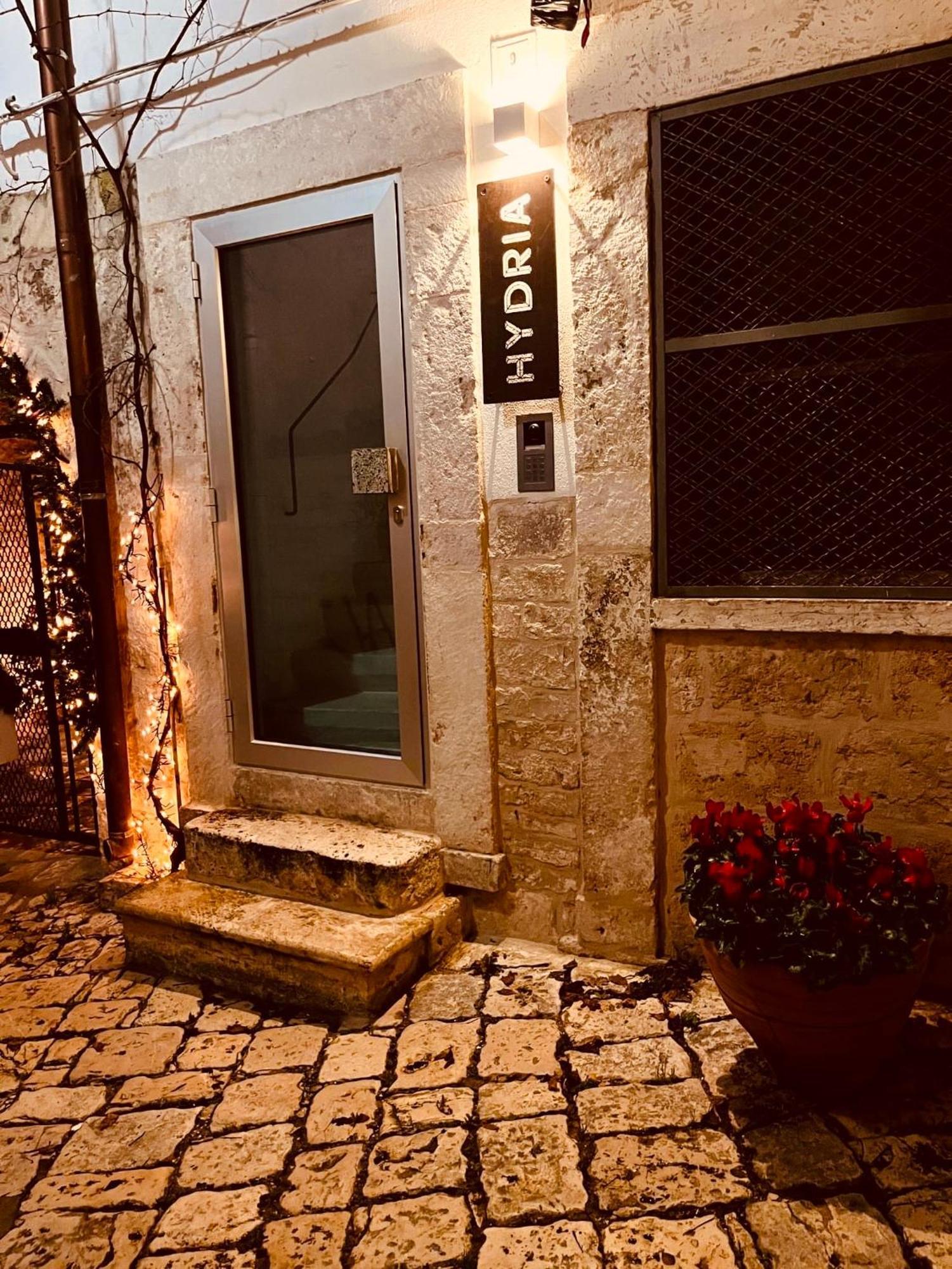 Hydria Guest House Art Gallery Acquaviva delle Fonti Luaran gambar